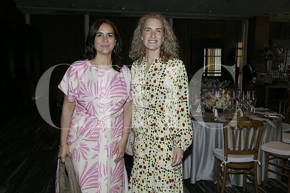 Finilú Morales de González y Lety Morales de Treviño