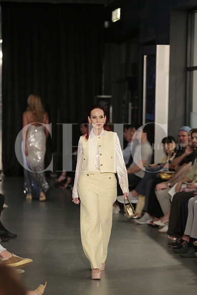 Pasarela 86
