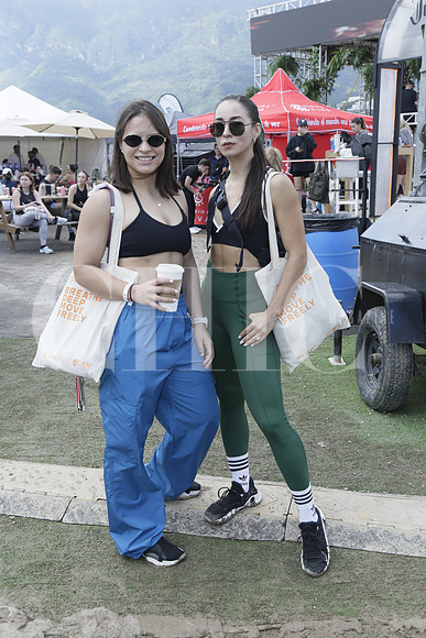 Stephany Krause y Yox Posada (2)