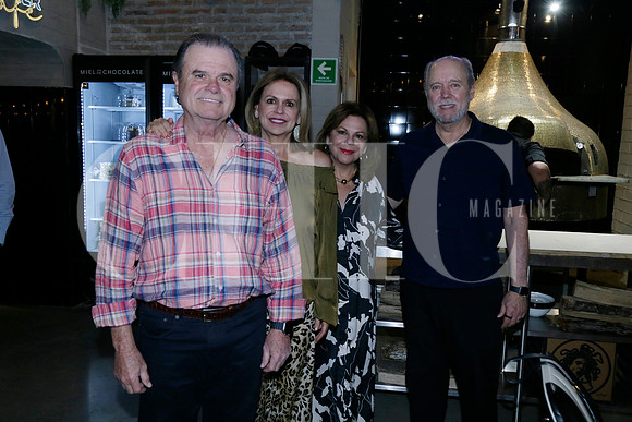 Mario Lavorin, Florencia Benavides de Lavorin, Magdalena Benavides de Bay y Enrique Bay (2)