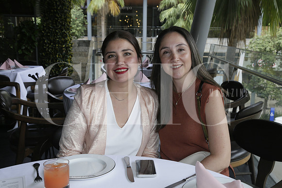 Susana Treviño y Paula Guzmán (2)