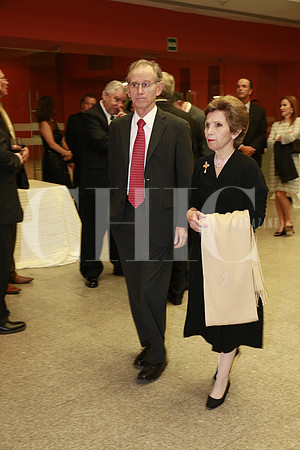 Carlos Mijares y Nola Elizondo de Mijares