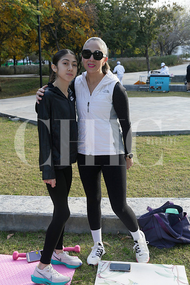 Rumina d ela Fuente y Brenda Hernández (3)