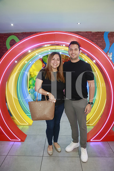 Valeria Aguilar y Mario Garza (2)