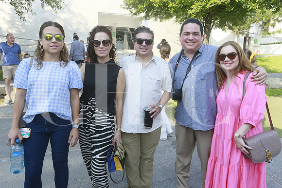 Melissa González, Titi González, Fernando Gutíerrez, Alejandro Mendez y Bety Mancillas (2)