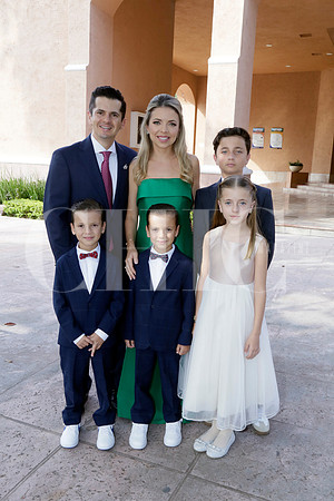 Patricio González, Camila López de González, Patricio González, Diego González, Sebastian González y Camila González (3)