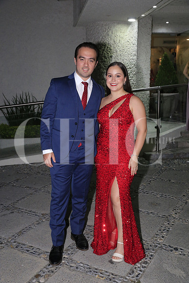 Adrián Espinosa e Isabel Resendez 2
