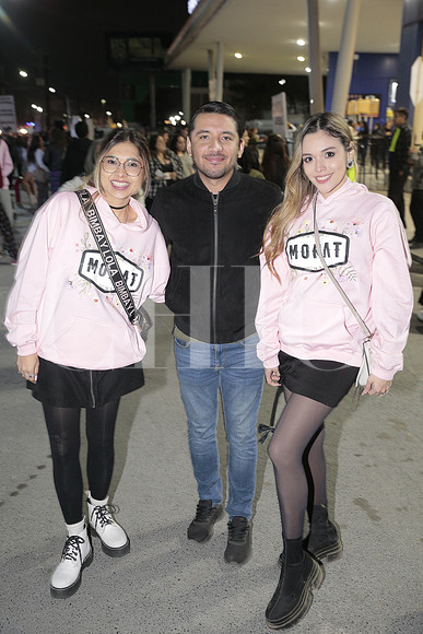 Natasha Jimenez, Daniel Torres y Marian Rodriguez 3