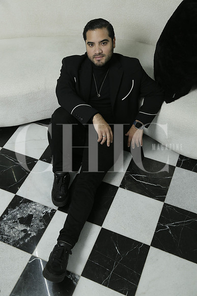 Mr Aparicio (11)