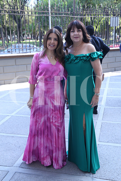 Norma Martínez de Villarreal y Sofia Martínez de González 1