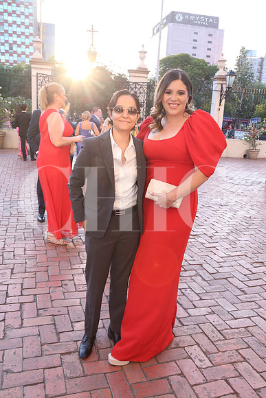 Mariel Garza y Lorena Dávila 0