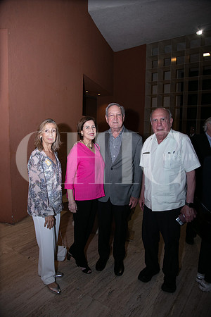 Lourdes Zambrano, María Teresa Rocha de Ruiz, Gerardo Ruiz y Rolando Cueva 0