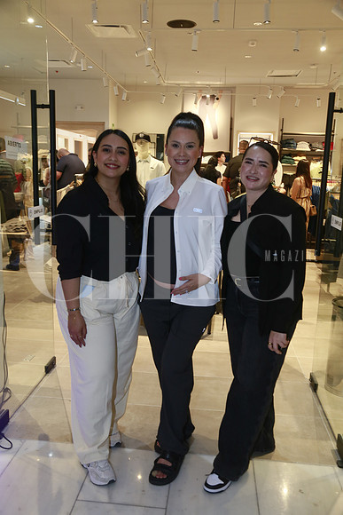 Ana Moreno, Melissa Flores y Cecy Toscano (4)