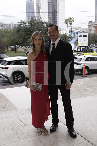 Ana Laura Mijares de Erhard y Alberto Erhard3