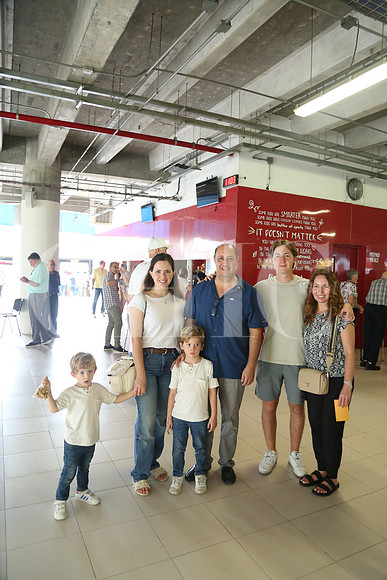 Bernardo Peña, Cordelia Escamilla de Peña, David Peña, Héctor Cruz, Héctor Cruz y Maricarmen Escamilla 1