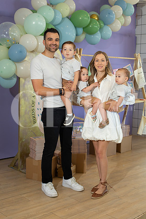 Humberto Lozano, Ana Paulina Quintanilla de Lozano, Humberto Lozano, Nicolas Lozano y Santiago Lozano 0