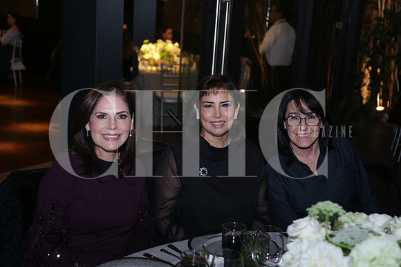 Lucia Garza de Jiménez, Doris Jiménez y Leticia Morales 0