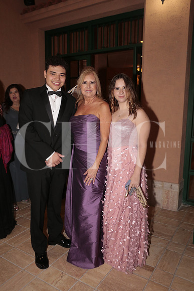 Fito Ayala, Martha Gonzalez Maiz y Marite Villarreal 3