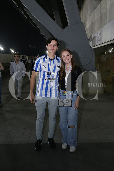 Victor González y Mónica Ferrara