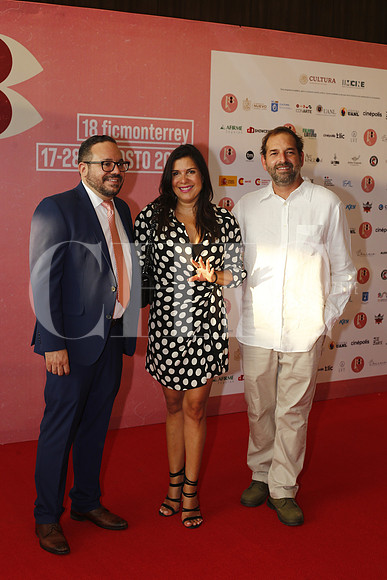 Juan Manuel González, Lorenia Canavati y  (3)