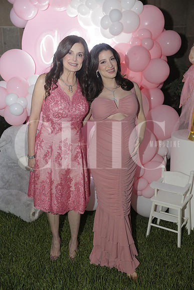 Alejandra Vazquez y Mireya Rios 6