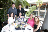 Heraclio Flores, Fernando Flores, Deborah Flores, Deborah Flores, Mary Flores y Barbara Gonzalez 3