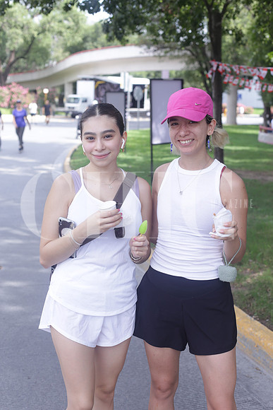 Grecia Velázquez y Kelem Gómez 1