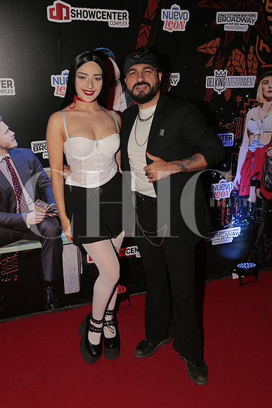 Regina Cruz Caro y Crow Valdes 4