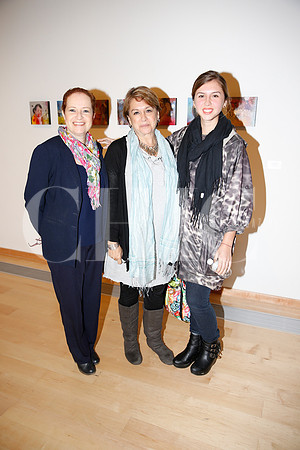 María Cristina Correa, Esther Serrano de Vidal y Fernanda Vidal