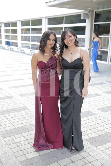 Mariana Lopez y Catherine Loo 2