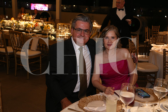 Victor Guerra y Laura Navarro 0