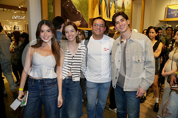 Monse Limongi, Victoria Casas, André Jiménez y Santiago Hernández
