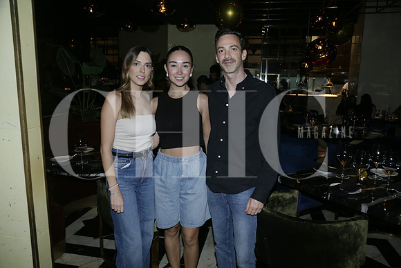 Lucia González Vignau, Andrea Fernández y Gerardo Vignau (4)