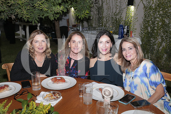 Lucia Kalionchiz, Lorena Ballesteros, Carolina Rangel y Cecilia Garza 6