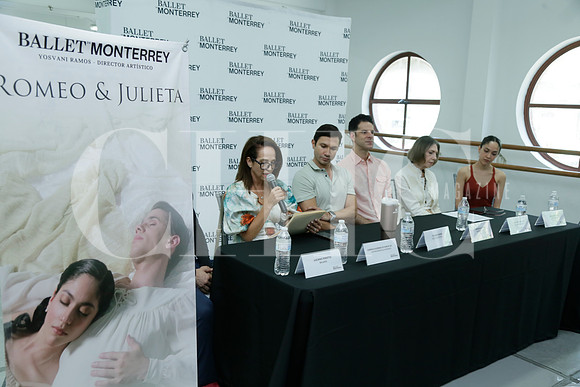 Gaby Elizondo de García Iza, Yosvani Ramos, Marcelo Gomes, Gretchen Backhoff y Andrea De León (3)