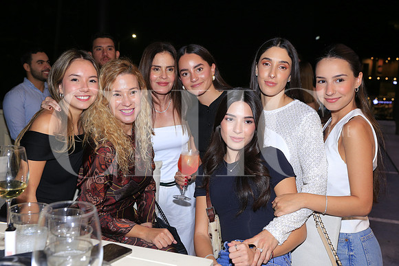Andrea Alarcon, Cristy Mesta, Irene Voigt, Natalia Kalisch, Rebeca Somohano, Ana Cris Voigt y Cristy Sada 2