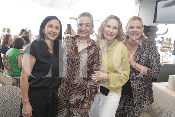 Monica Palacios, Monica Sanchez, Adriana Ivanna y Claudia Felix 3