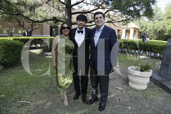 Norma Martínez, Roberto González y Roger González (2)