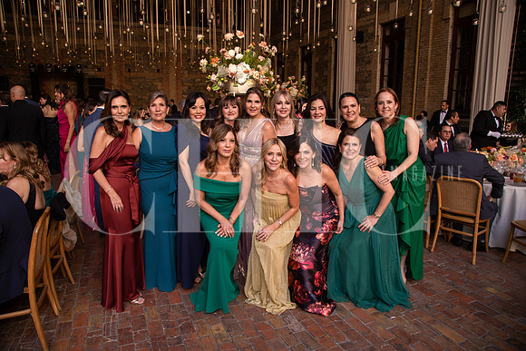 Olga Canales, Esperanza Llaguno, Esthela Anzola, Gabriela Cantú, Verónica Cárdenas de Quintana, Katia Garza, Verónica Muraira, Marlene Saide, Laura Huerta, Dora Pérez de Lozano, Alba Flores y Cel