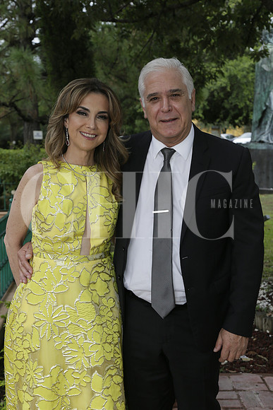 Blanca Hinojosa de Villarreal y Manuel Villarreal