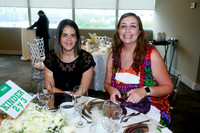 Mónica Zariñana y Valeria Lobeira