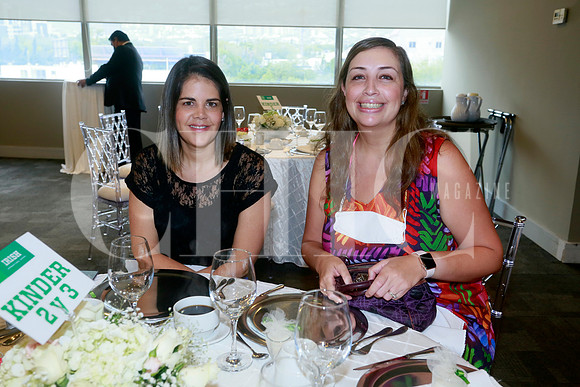 Mónica Zariñana y Valeria Lobeira
