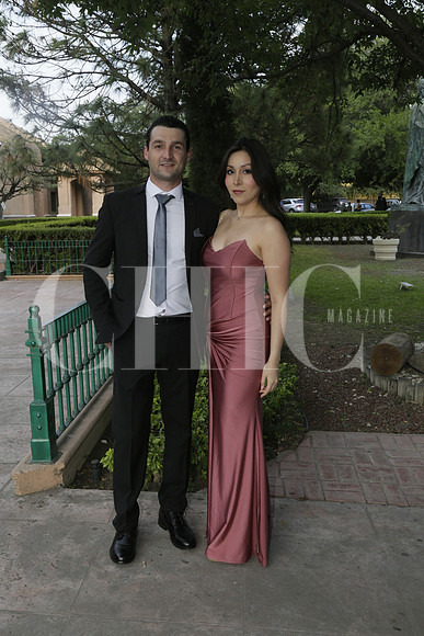 César Del a Garza y Pamela Cisneros (2)