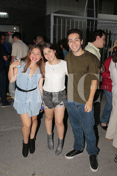 Susy Rodriguez, Camila Rodriguez y Alberto Rodriguez 2
