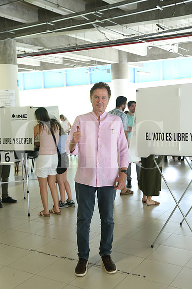 Adrián Sada 2