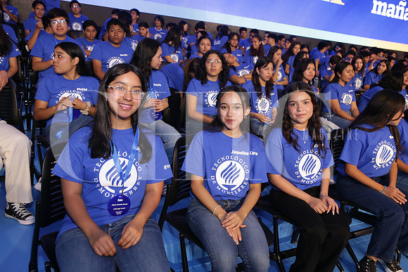 Alicia Motola, Jaquelin Herrer y Jimena Sigala