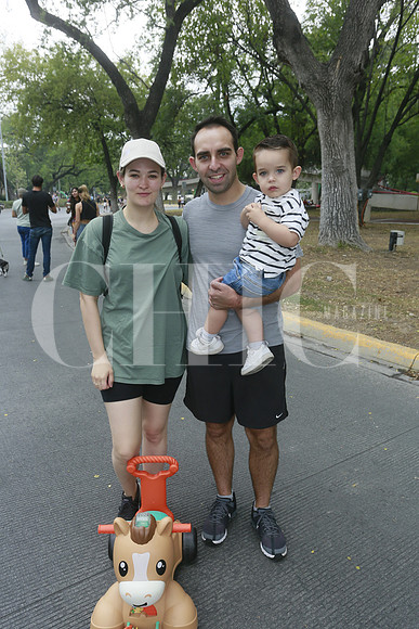 Any Martínez, Héctor Trujillo y Santiago Trujillo (2)