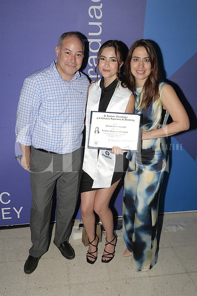 Alberto Perez, Melissa Perez y Niri Esquivel 2