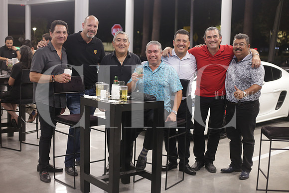 Alejandro Bujanos, Ricardo Arteaga, Enrique Ambriz, Salvador Valdéz, César Leija, Mario Alberto Lucio y Nestor Woods2
