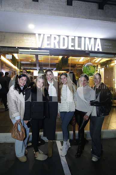 Paloma Marum, Ale Yllan, Paola Ruiz, Ale Maltos, Vivi Villarreal y Ale Valdéz 1